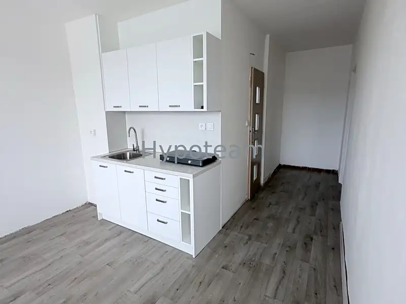 Pronájem, Byt, 1+1, 42 m²